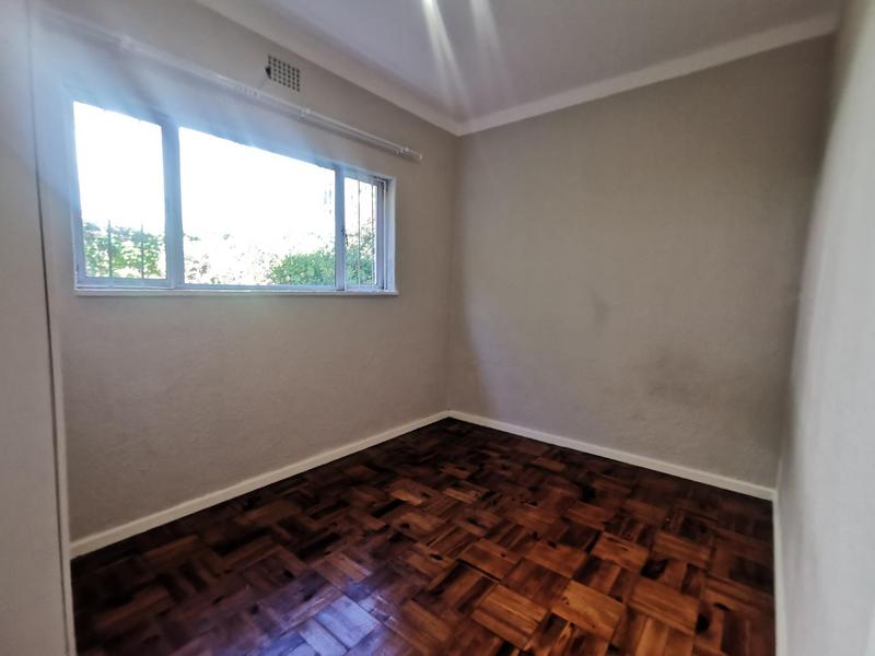 To Let 2 Bedroom Property for Rent in Vredehoek Western Cape